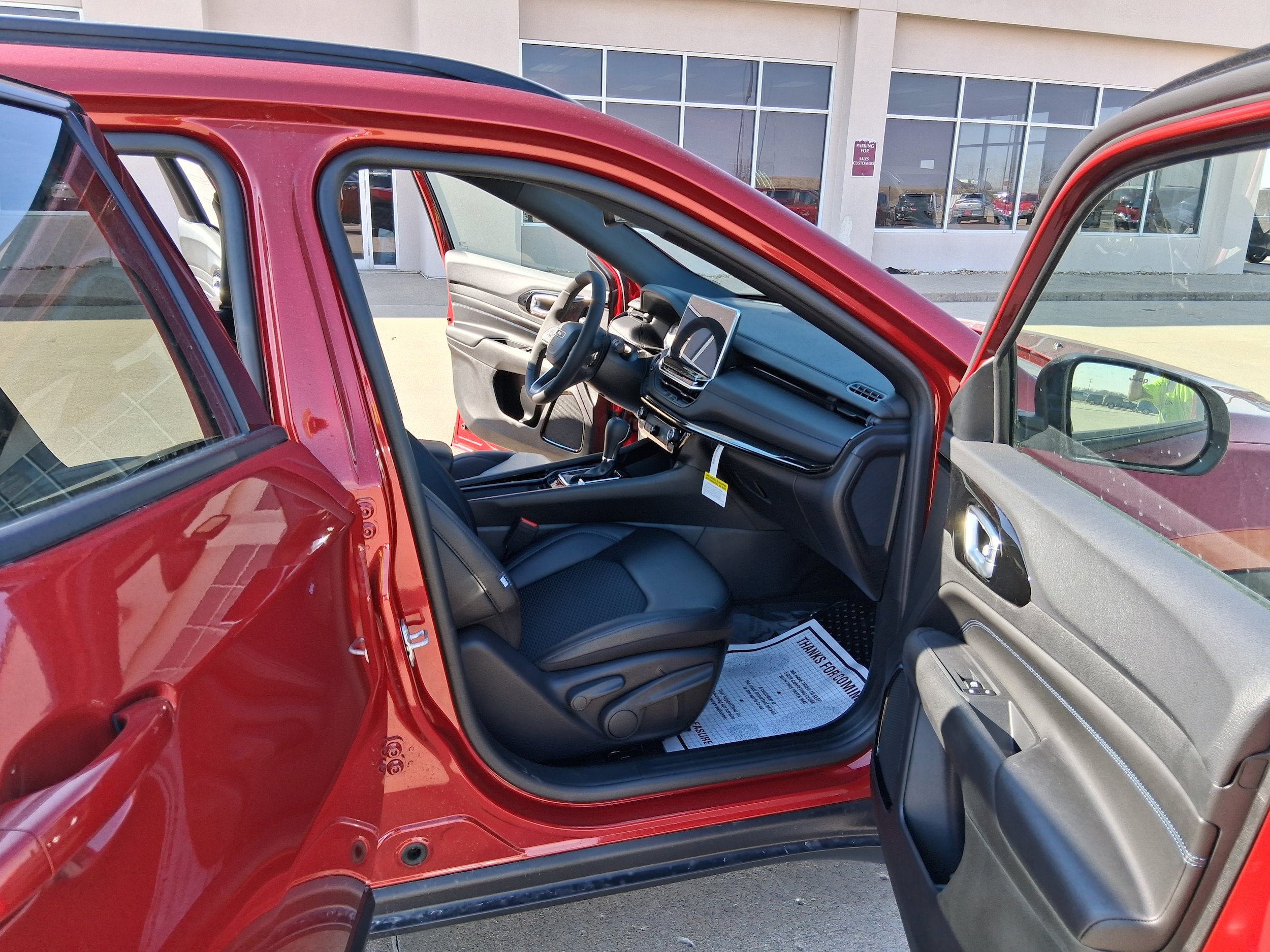 New 2026 Jeep Compass Latitude AWD/4WD image 9