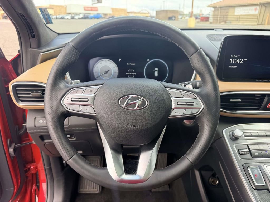 Used 2023 Hyundai Santa Fe Calligraphy image 16