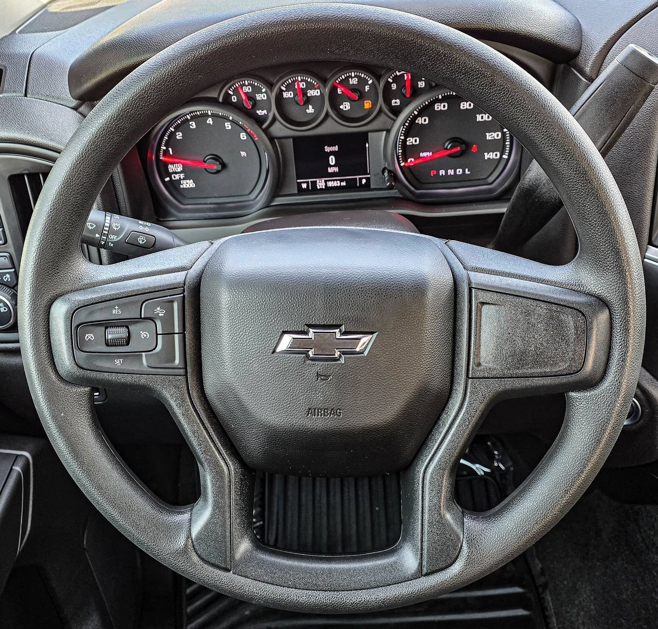 Used 2025 Chevrolet Silverado 1500 Custom Trail Boss AWD/4WD image 25