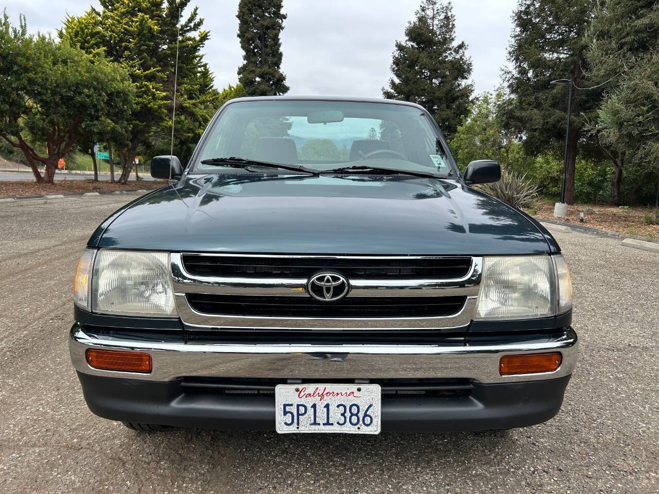 Used 1997 Toyota Tacoma 2WD Regular Cab w/ Value Edition Plus Pkg image 6