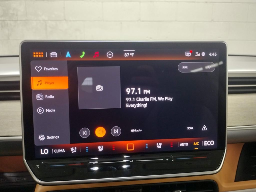 New 2025 Volkswagen ID. Buzz 1st Edition image 37