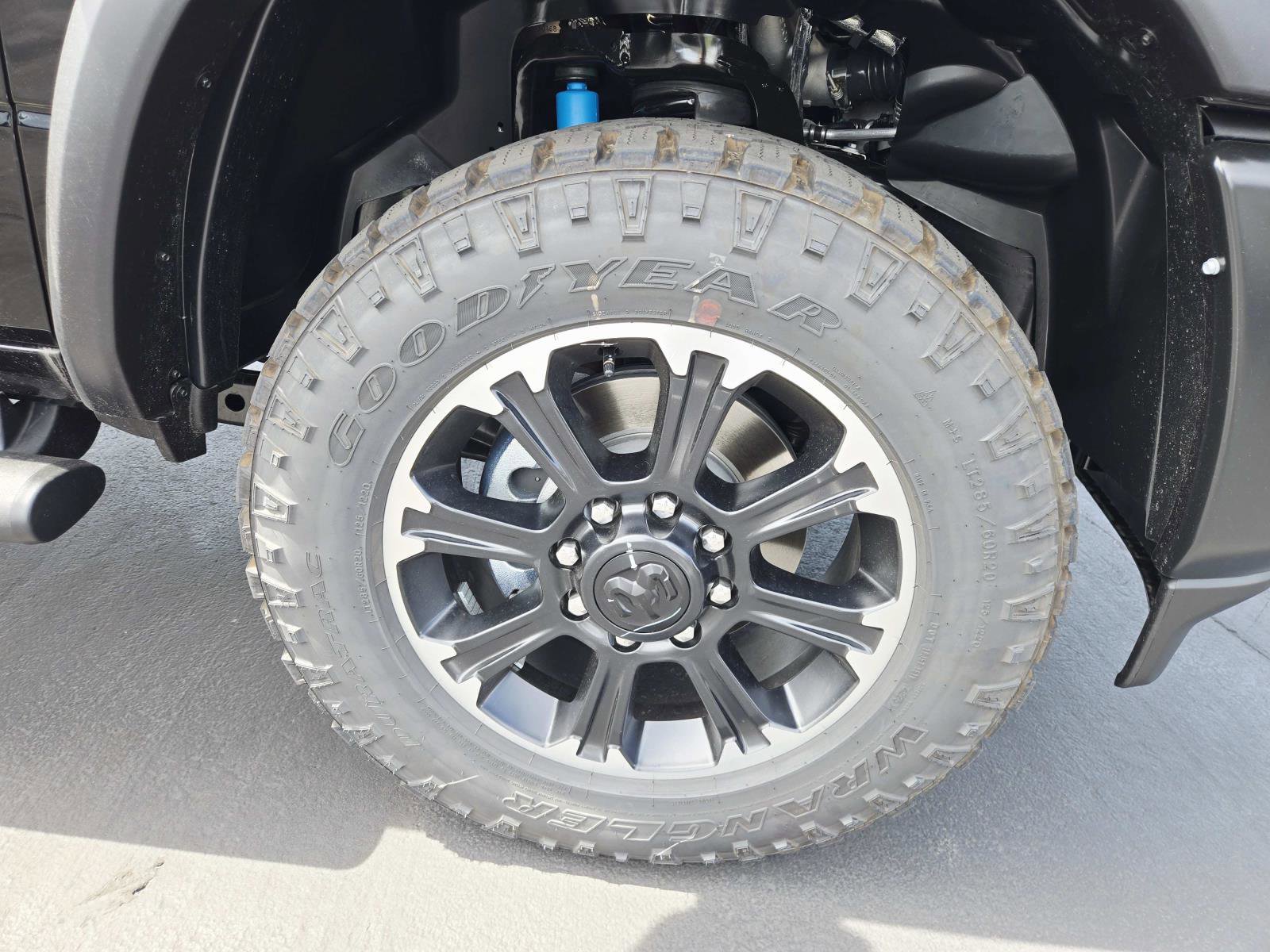 New 2026 RAM 2500 Tradesman AWD/4WD image 17