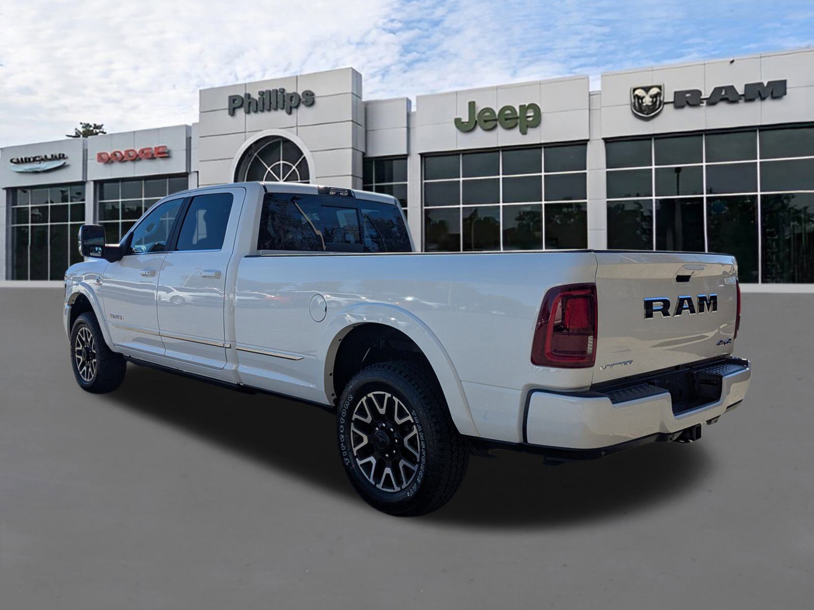 New 2026 RAM 3500 Limited image 5