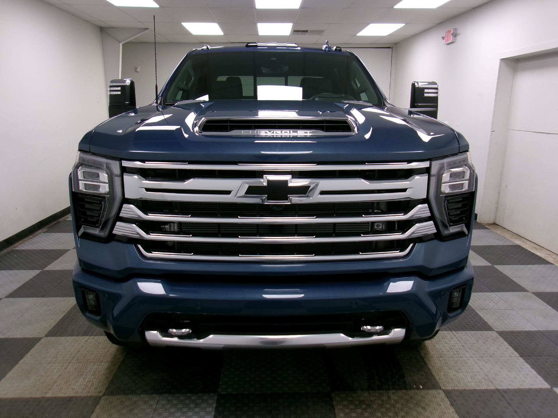 New 2026 Chevrolet Silverado 2500 High Country w/ Technology Package image 15
