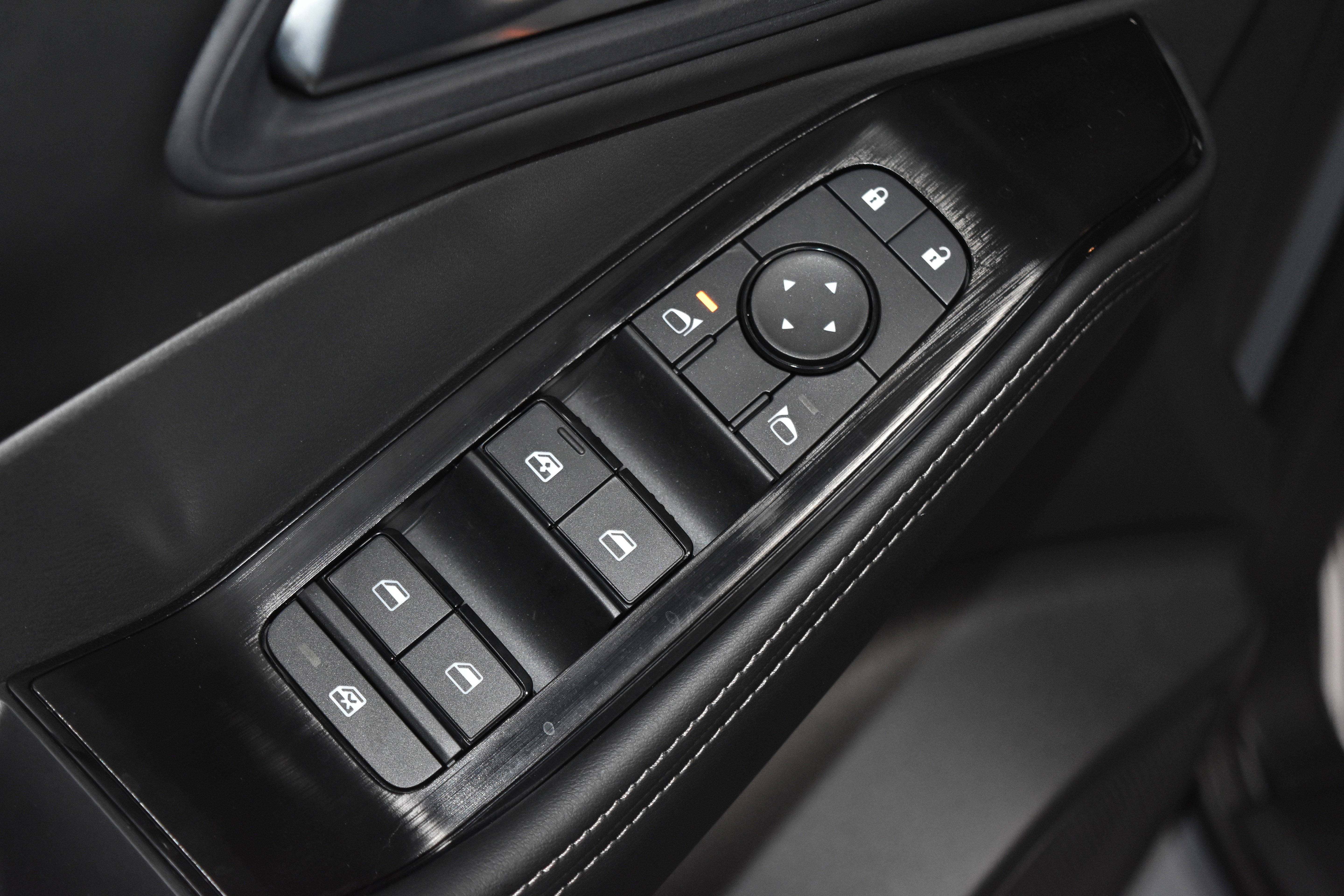 New 2026 Nissan Rogue SV w/ Cold Weather Package image 4