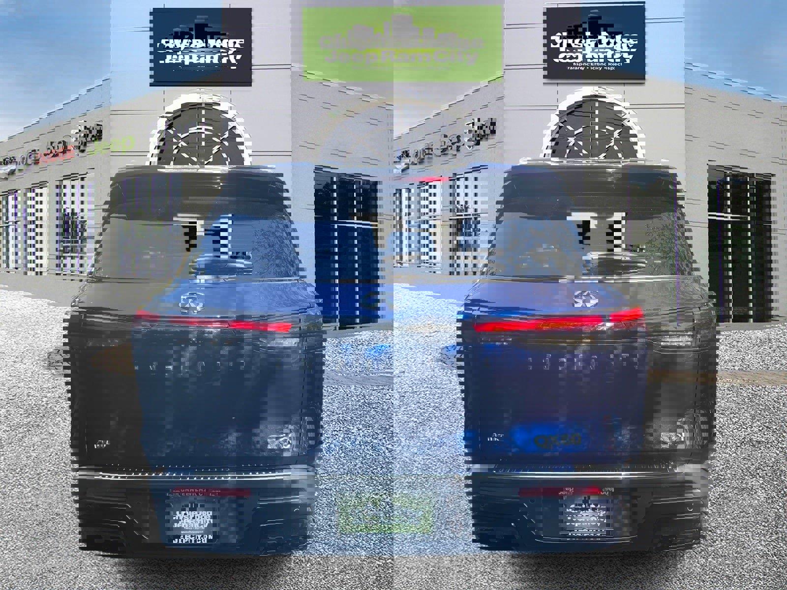 Used 2023 INFINITI QX60 Luxe w/ Cargo Package image 6