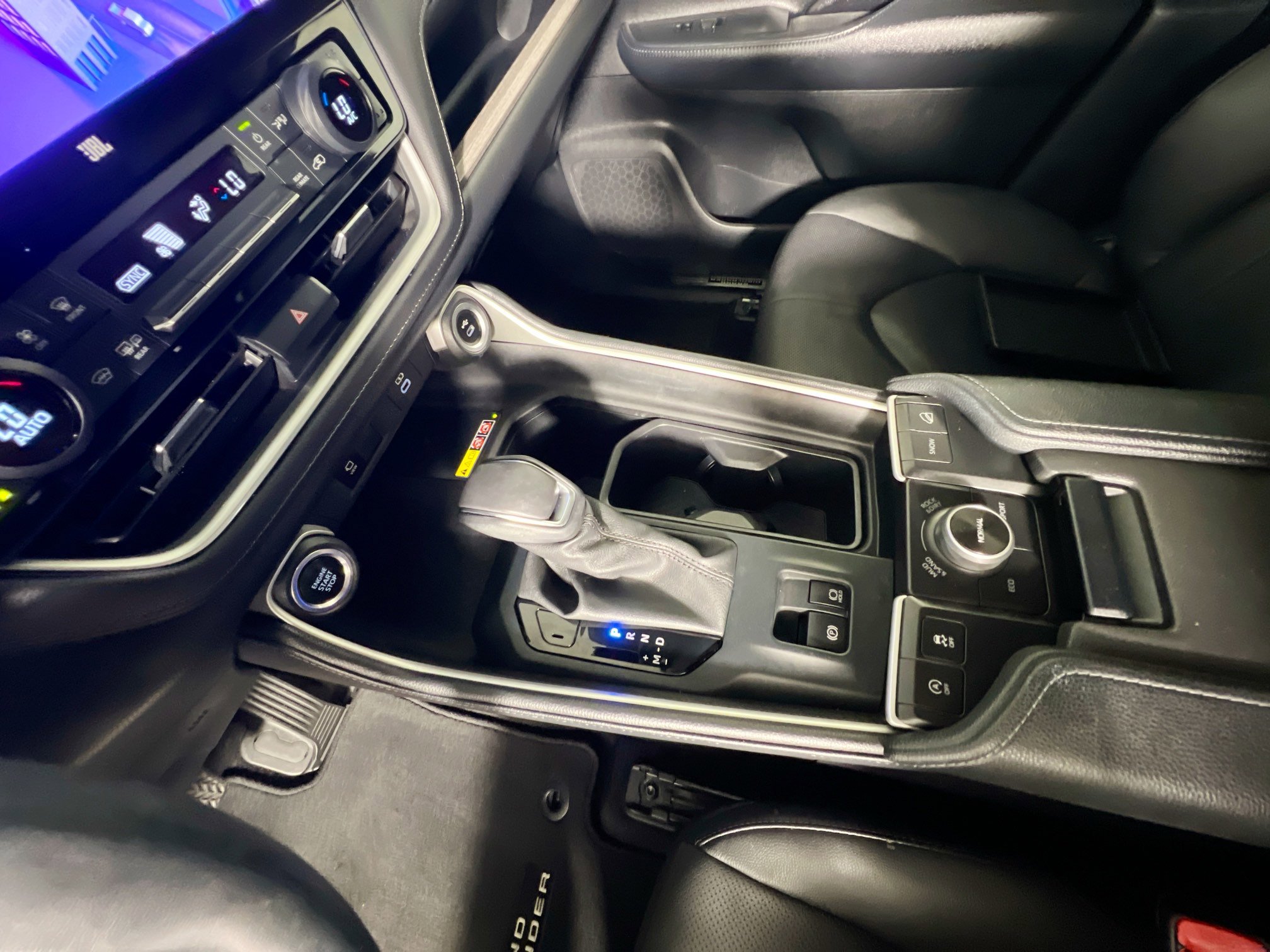 Used 2024 Toyota Grand Highlander Platinum image 26