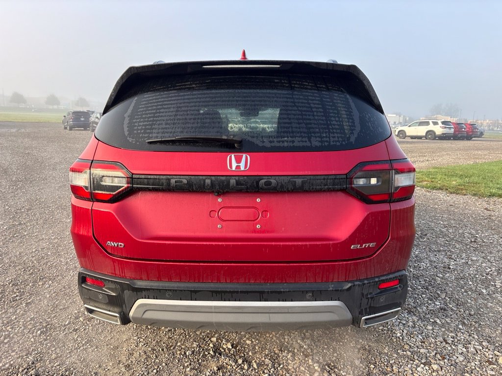 Used 2024 Honda Pilot Elite image 11