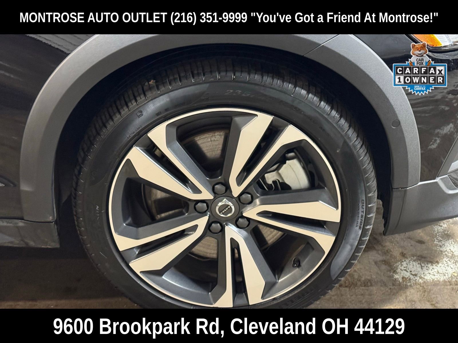 Used 2025 Volvo V60 B5 Cross Country Plus image 54