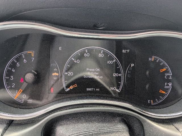 Used 2020 Jeep Grand Cherokee Laredo AWD/4WD image 6
