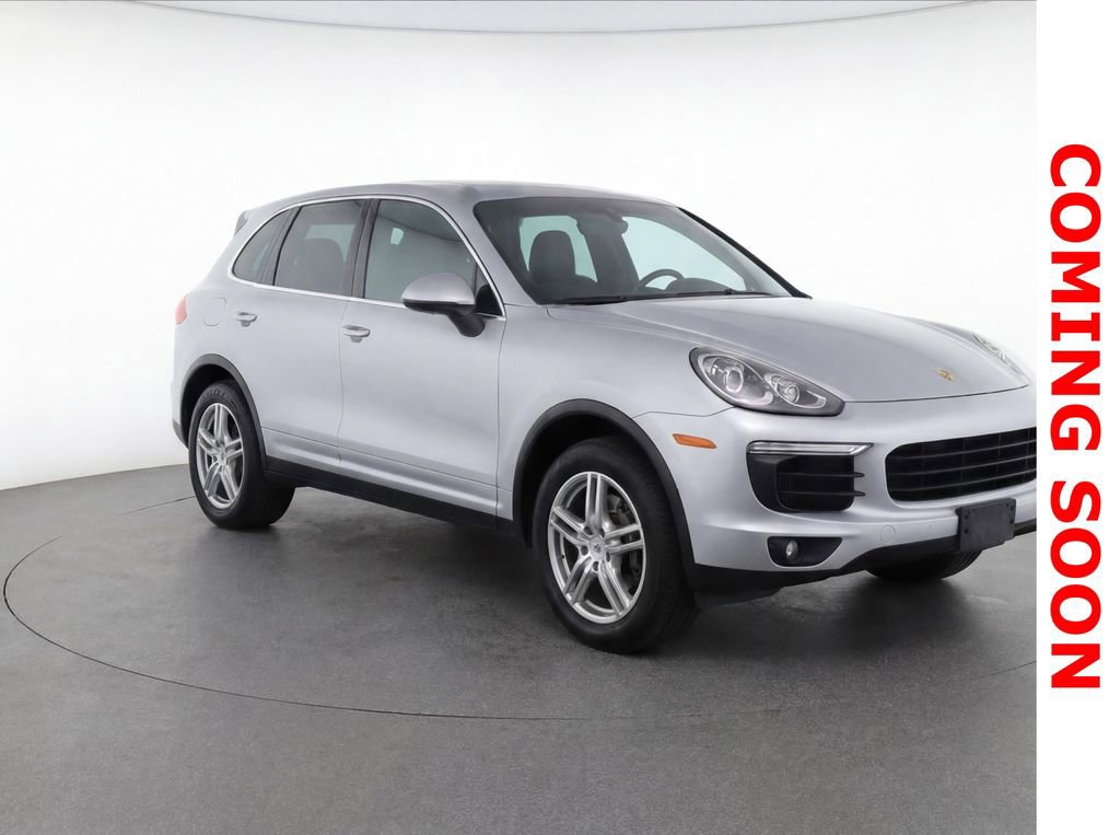 Used 2015 Porsche Cayenne S AWD/4WD image 3