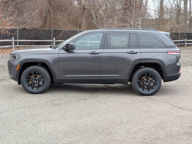 New 2026 Jeep Grand Cherokee Laredo image 6