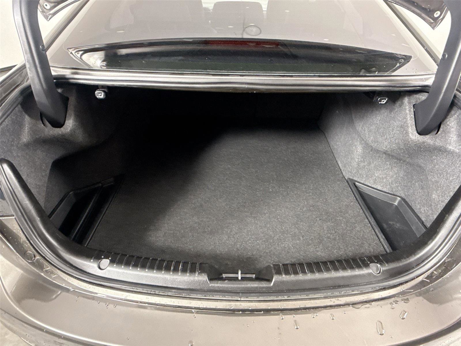 Used 2018 MAZDA MAZDA6 Touring image 38