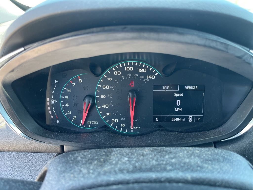 Used 2019 Chevrolet Trax LT w/ LT Convenience Package AWD/4WD image 14