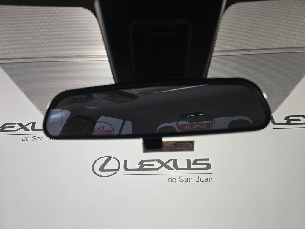 Used 2021 Nissan Kicks S image 20