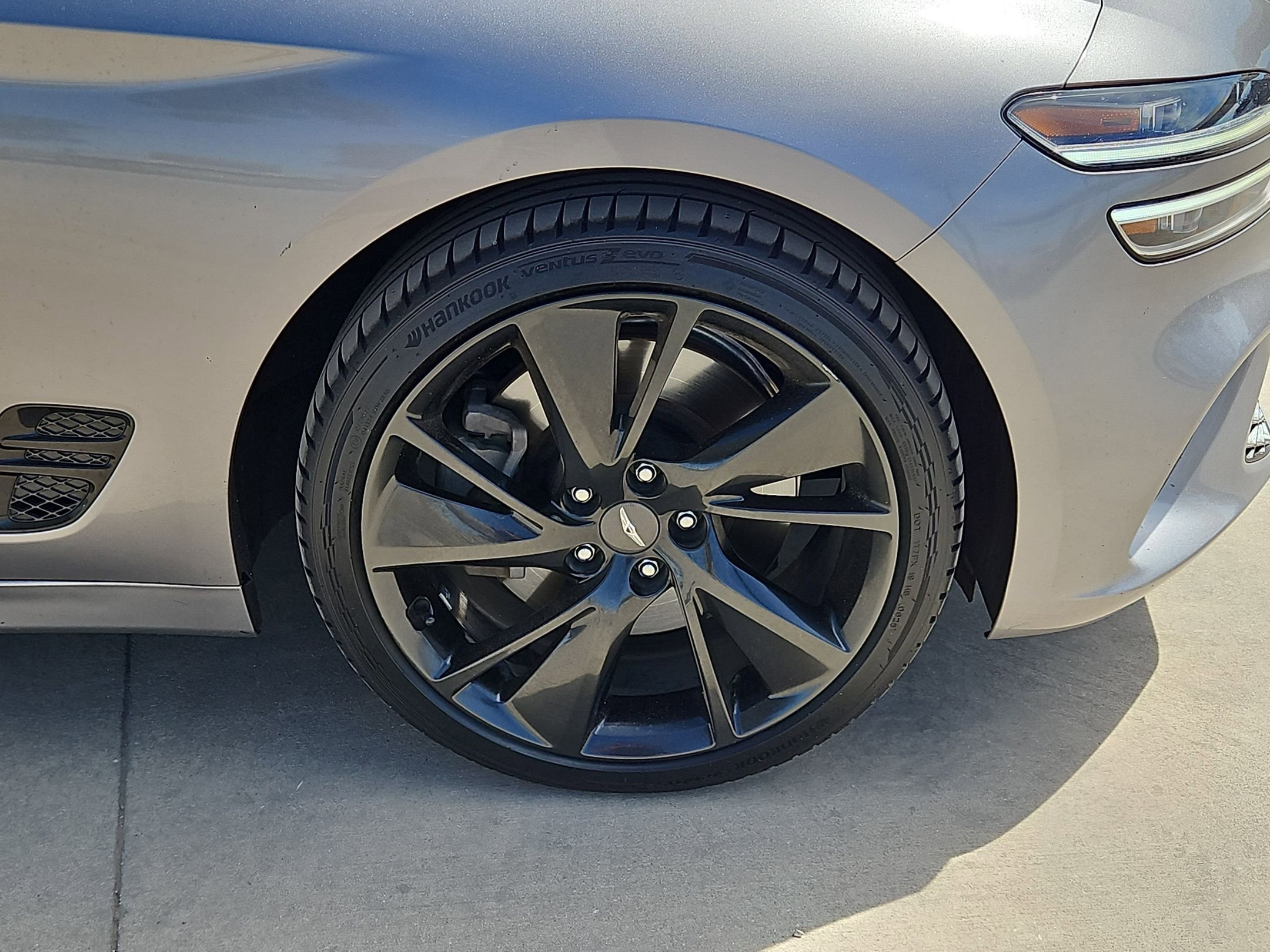 Used 2022 Genesis G70 3.3T w/ Sport Advanced Package image 34