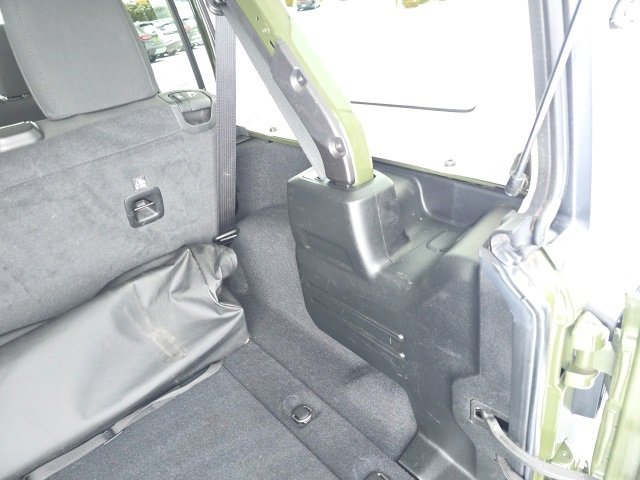 Used 2020 Jeep Wrangler Unlimited Sport S image 45