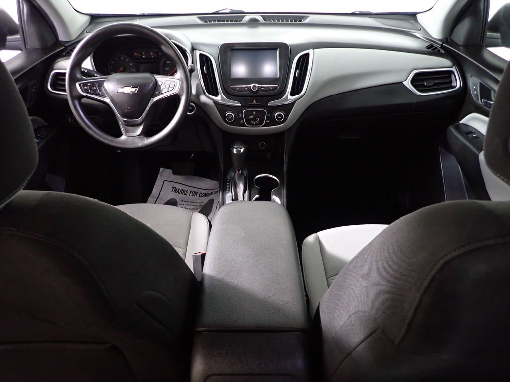 Used 2018 Chevrolet Equinox LS FWD image 30
