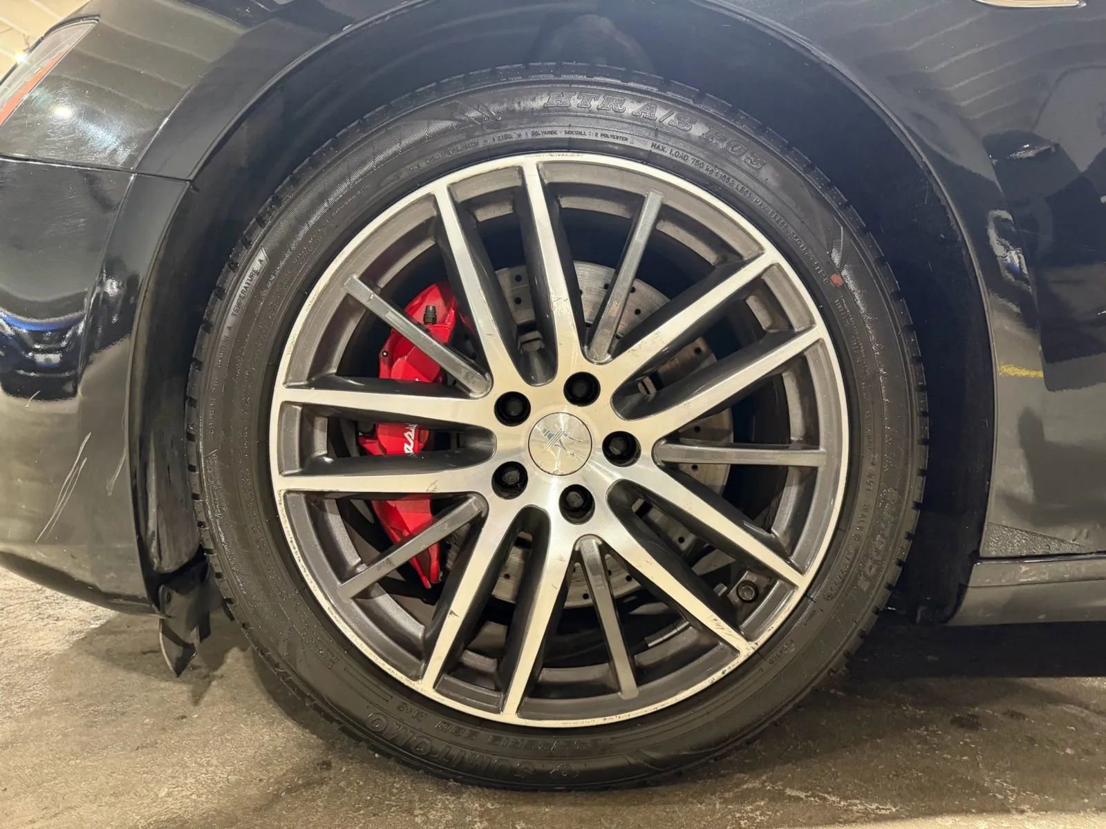 Used 2017 Maserati Ghibli S Q4 AWD/4WD image 17