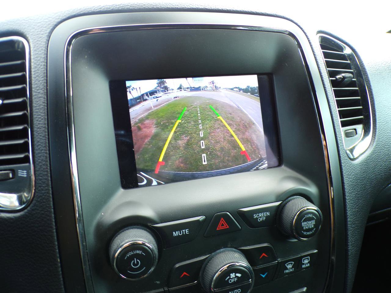 Used 2019 Dodge Durango GT RWD image 12