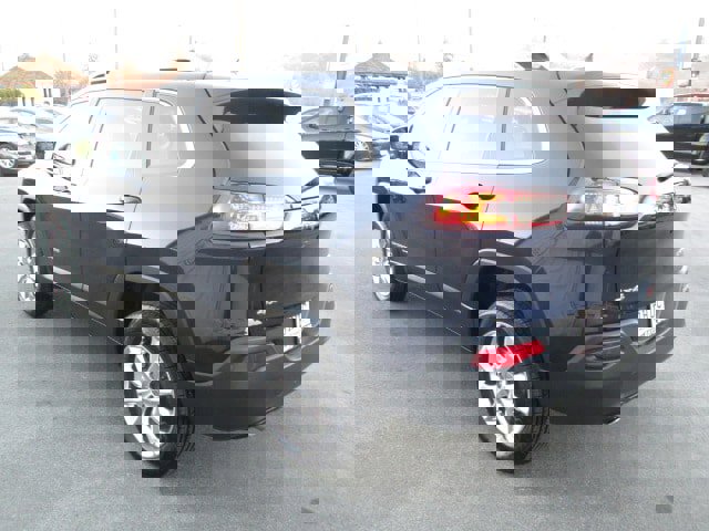 Used 2014 Jeep Cherokee Limited w/ Luxury Group image 4