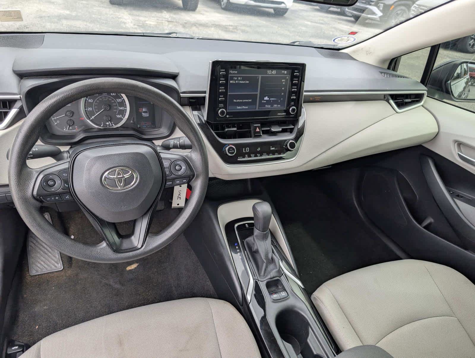 Used 2021 Toyota Corolla LE FWD image 16