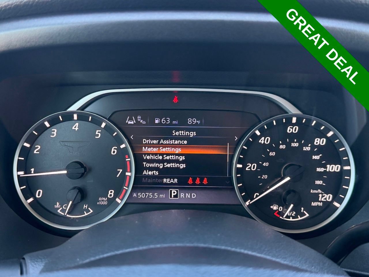 Used 2024 Nissan Titan SV w/ SV Convenience Package RWD image 15