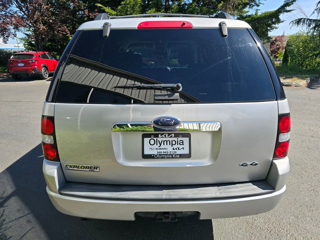 Used 2010 Ford Explorer XLT AWD/4WD image 5
