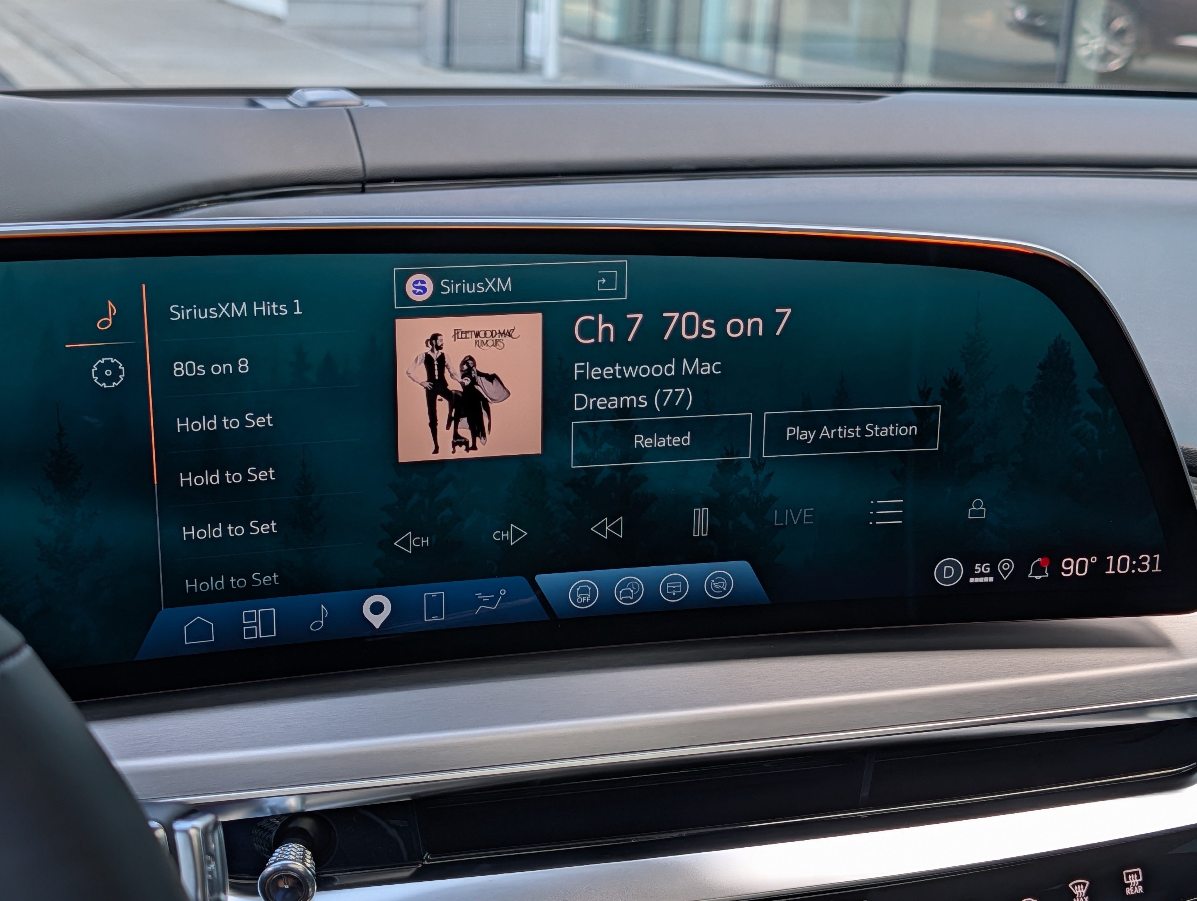 New 2026 Cadillac Lyriq V w/ LPO, Floor Liner Package AWD/4WD image 20