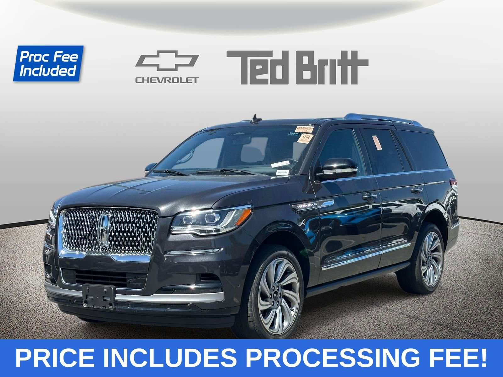 Used 2022 Lincoln Navigator Reserve AWD/4WD image 1