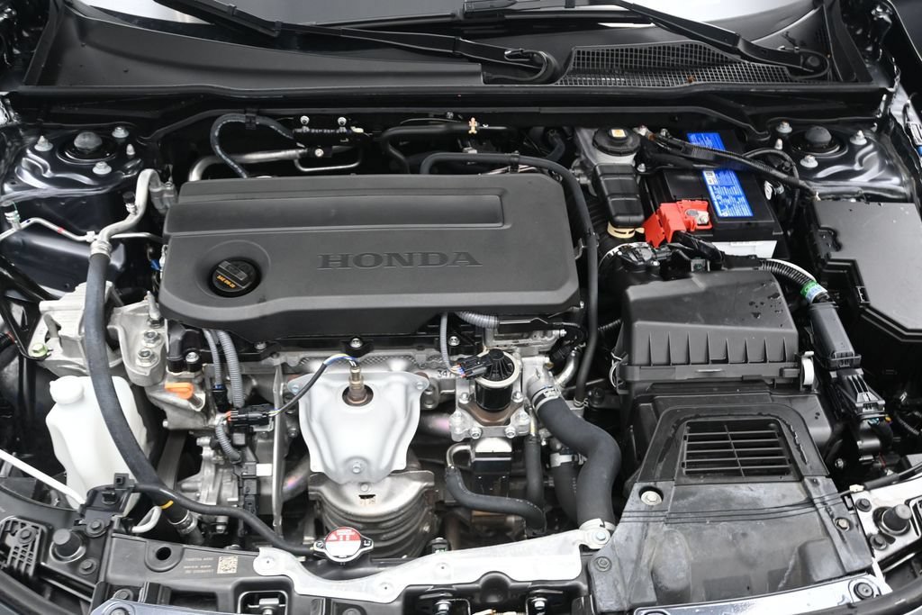 Used 2025 Honda Civic Sport image 12