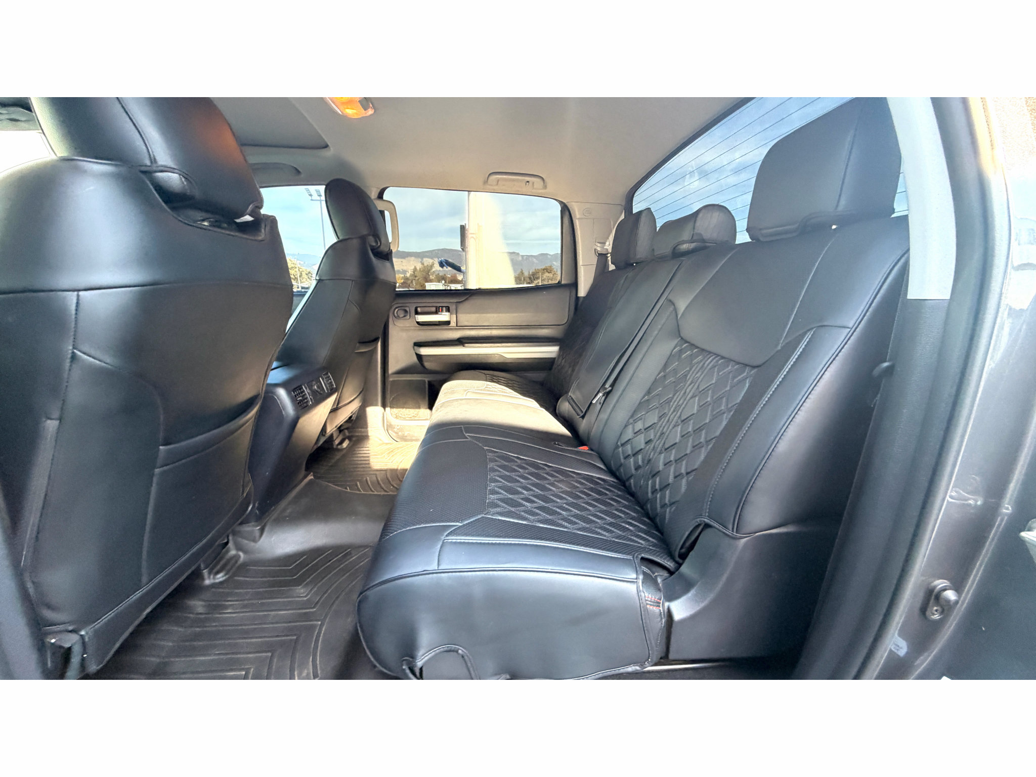 Used 2019 Toyota Tundra SR5 AWD/4WD image 19