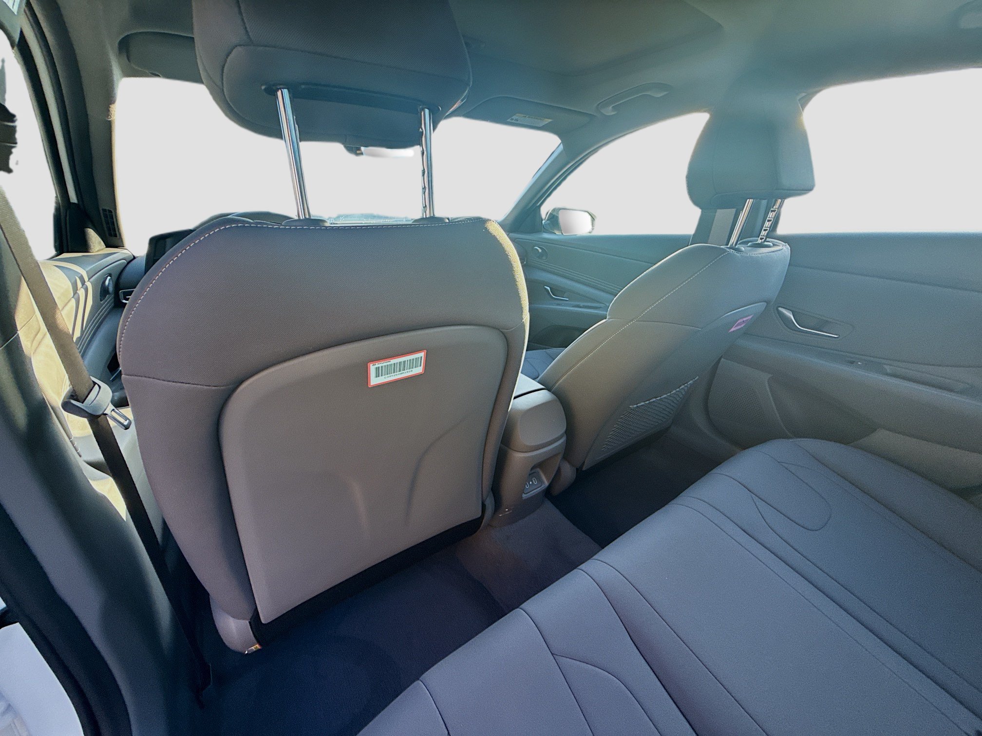 Certified 2026 Hyundai Elantra SEL Sport FWD image 21