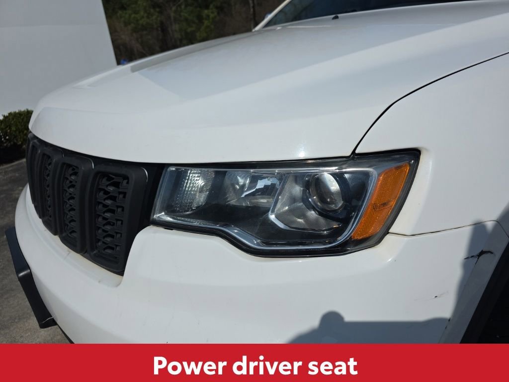 Used 2017 Jeep Grand Cherokee Limited image 12