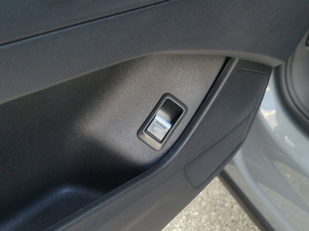 Certified 2024 Audi Q4 e-tron Premium Plus RWD image 19
