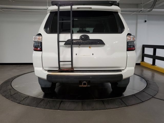 Used 2017 Toyota 4Runner TRD Off-Road AWD/4WD image 8
