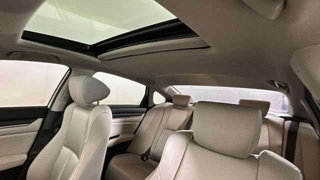 Used 2020 Honda Accord EX image 12