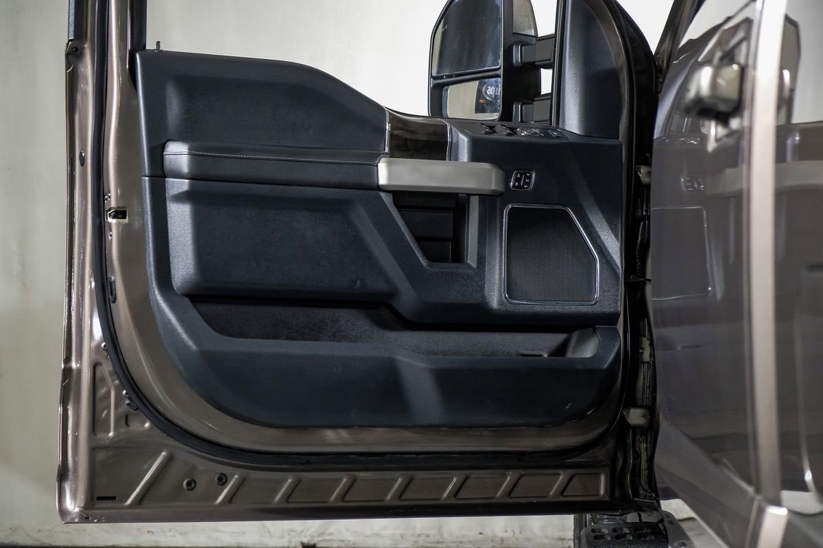 Used 2022 Ford F250 Lariat w/ Tremor Off-Road Package image 33