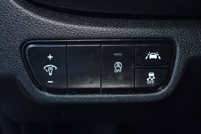 Used 2021 Kia Seltos SX w/ SX Sunroof Package image 17