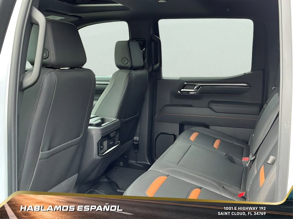 Used 2024 GMC Sierra 1500 AT4 w/ Technology Package image 32