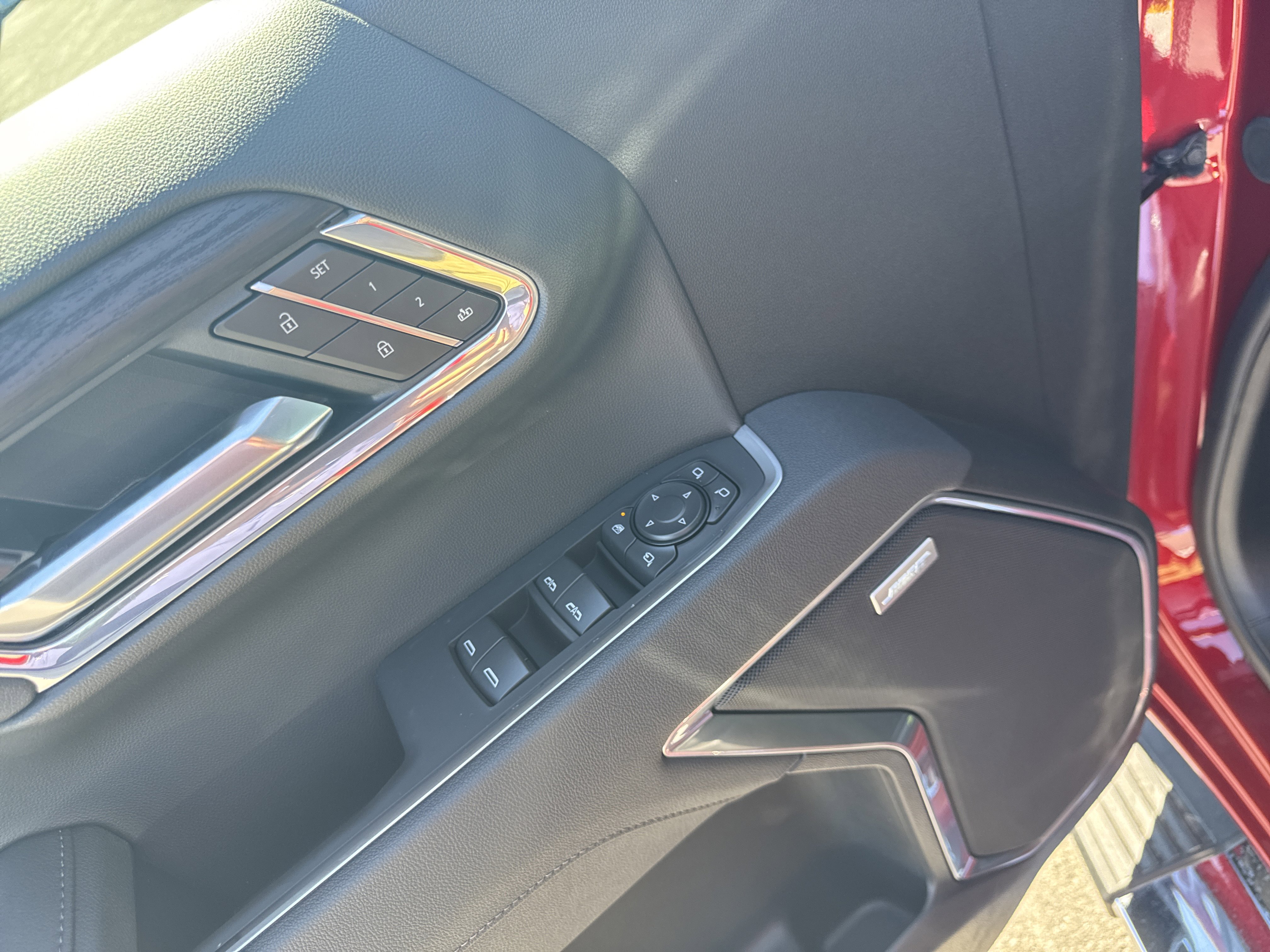 New 2026 GMC Sierra 1500 SLT w/ SLT Premium Package image 16