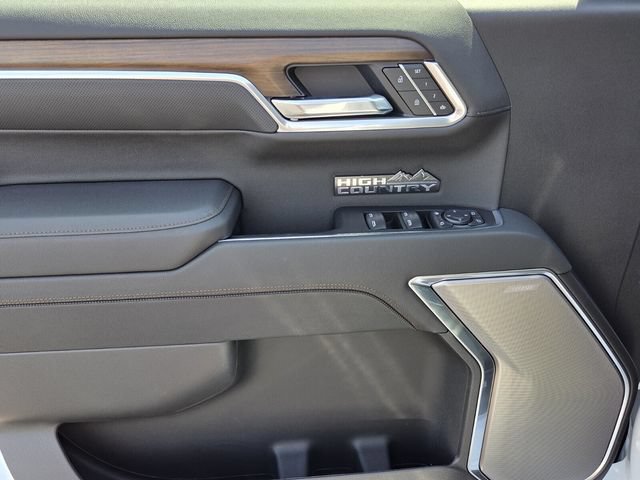 New 2026 Chevrolet Silverado 1500 High Country AWD/4WD image 12