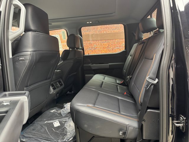 New 2025 Ford F250 Lariat w/ Lariat Ultimate Package image 24