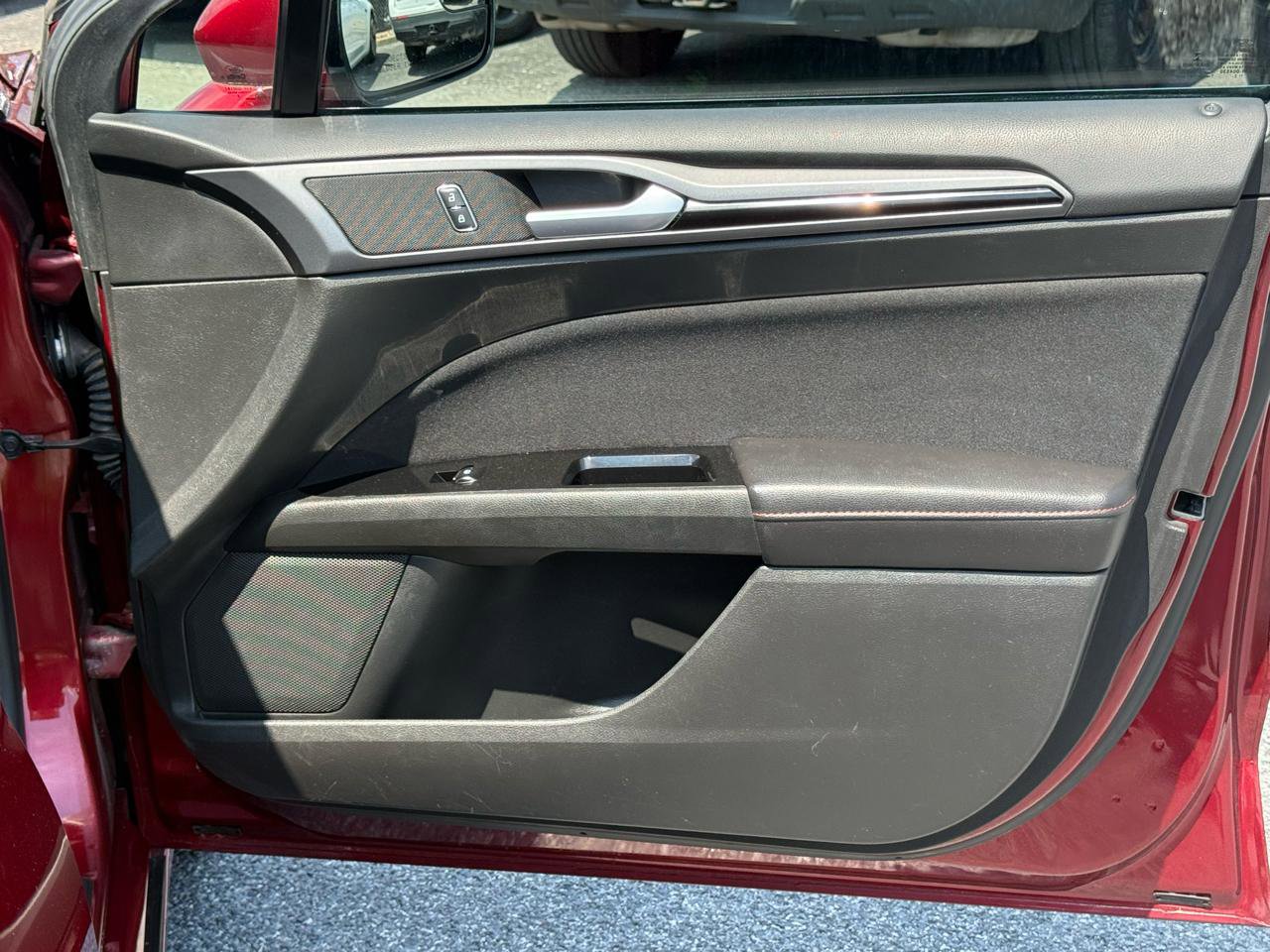 Used 2013 Ford Fusion SE FWD image 7