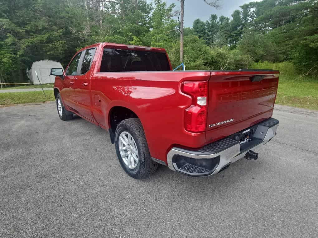Used 2019 Chevrolet Silverado 1500 LT w/ All-Star Edition AWD/4WD image 3