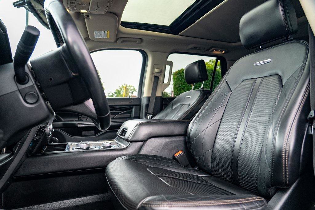 Used 2020 Ford Expedition Platinum AWD/4WD image 26