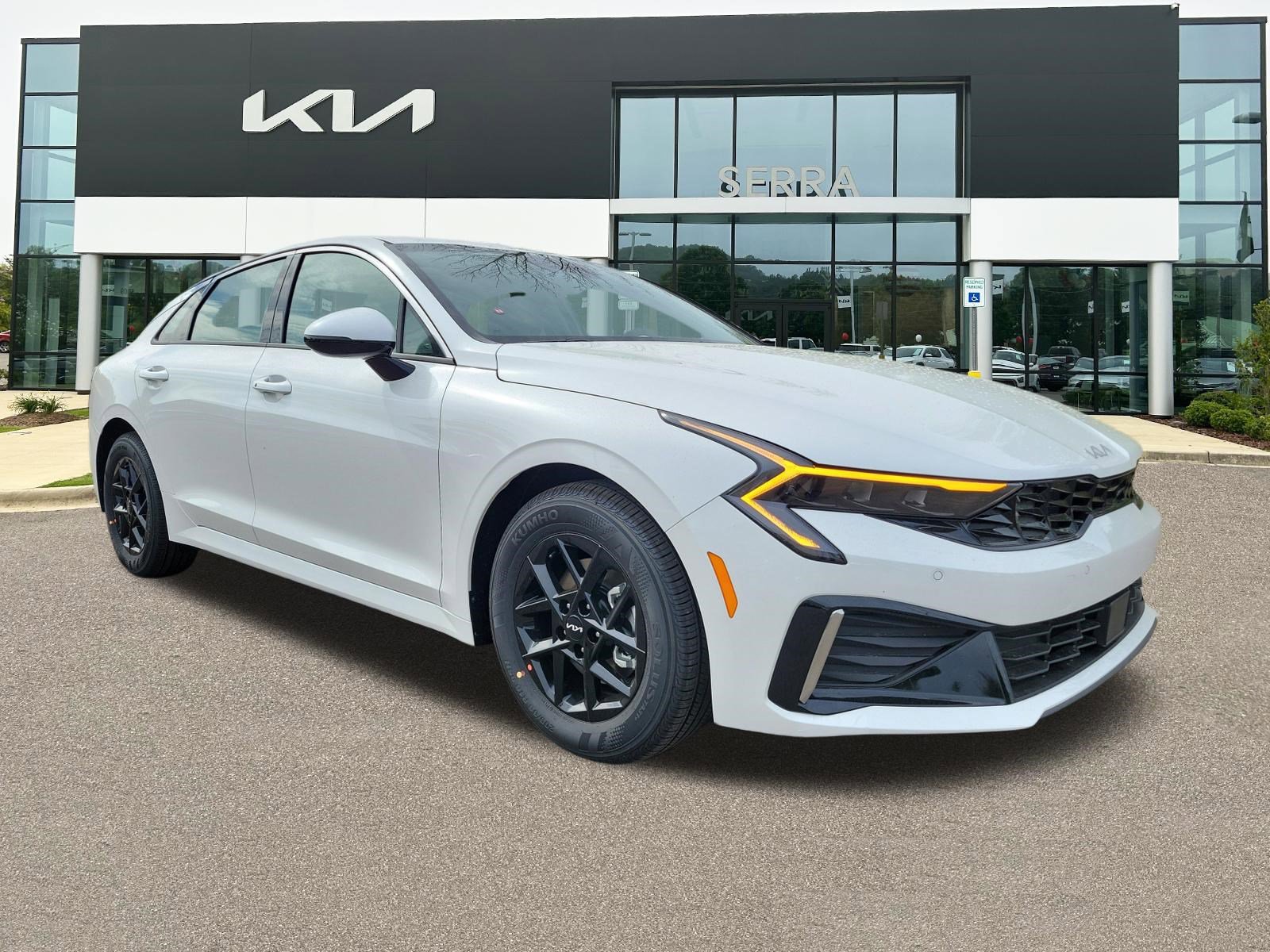 New 2026 Kia K5 LXS FWD image 1
