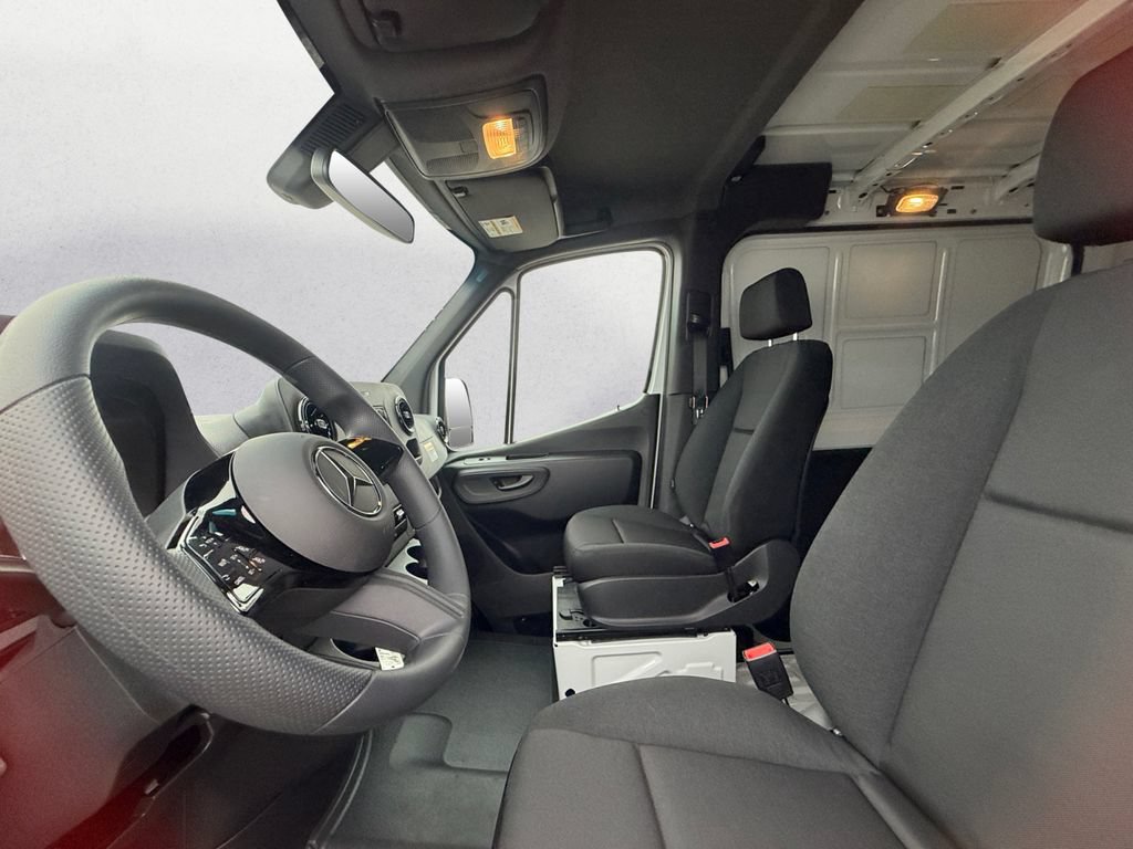 New 2026 Mercedes-Benz Sprinter 2500 image 10