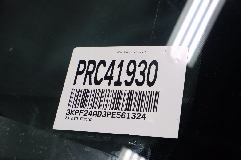 Used 2023 Kia Forte LXS w/ LXS Technology Package FWD image 32