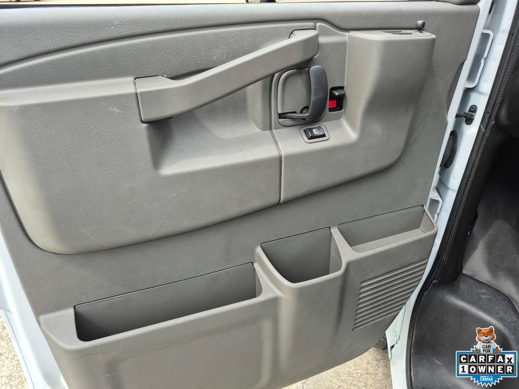 Certified 2025 Chevrolet Express 2500 w/ Driver Convenience Package RWD image 14
